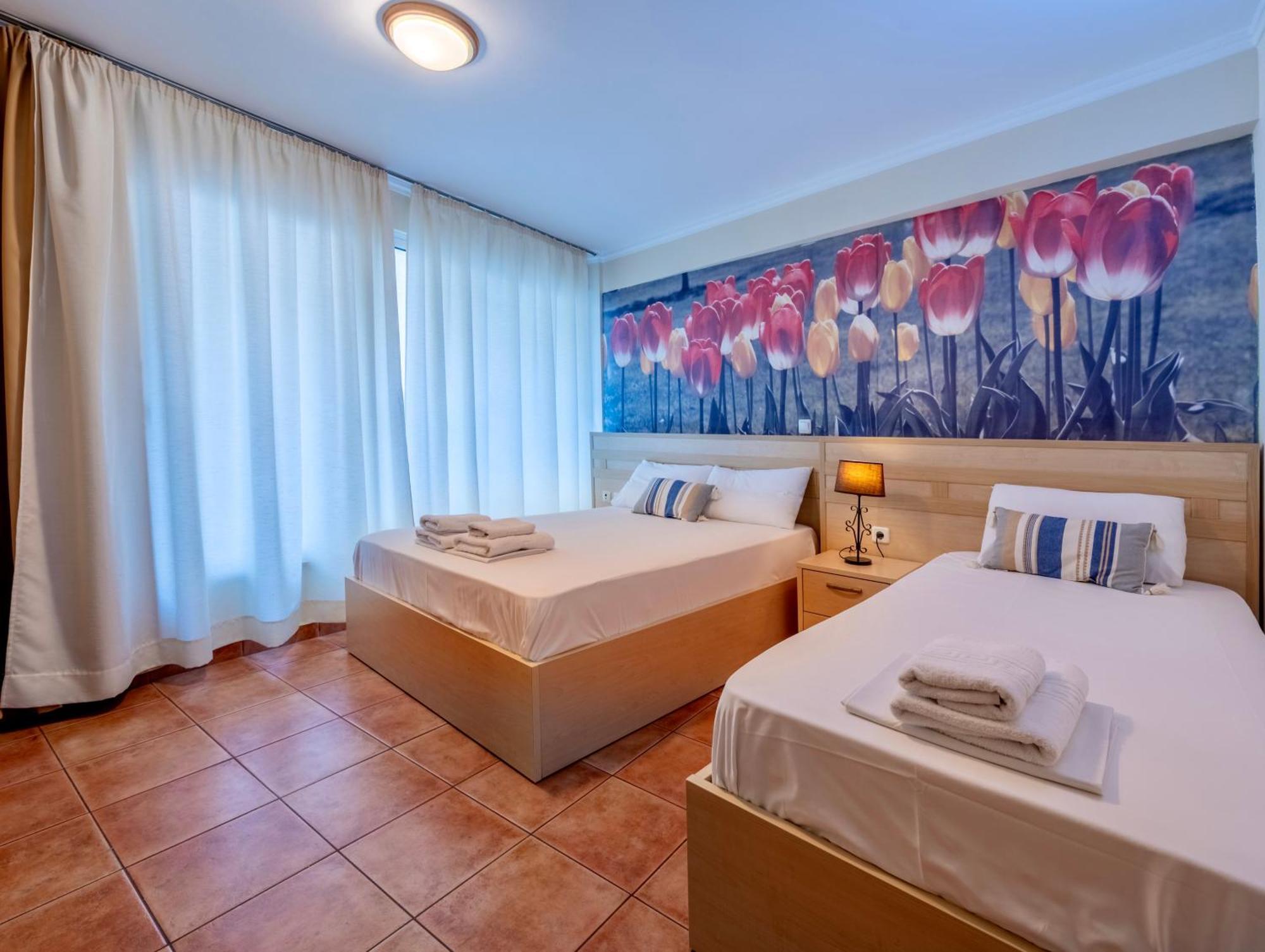 Fontana Luxury Rooms Mytilíni Exterior foto