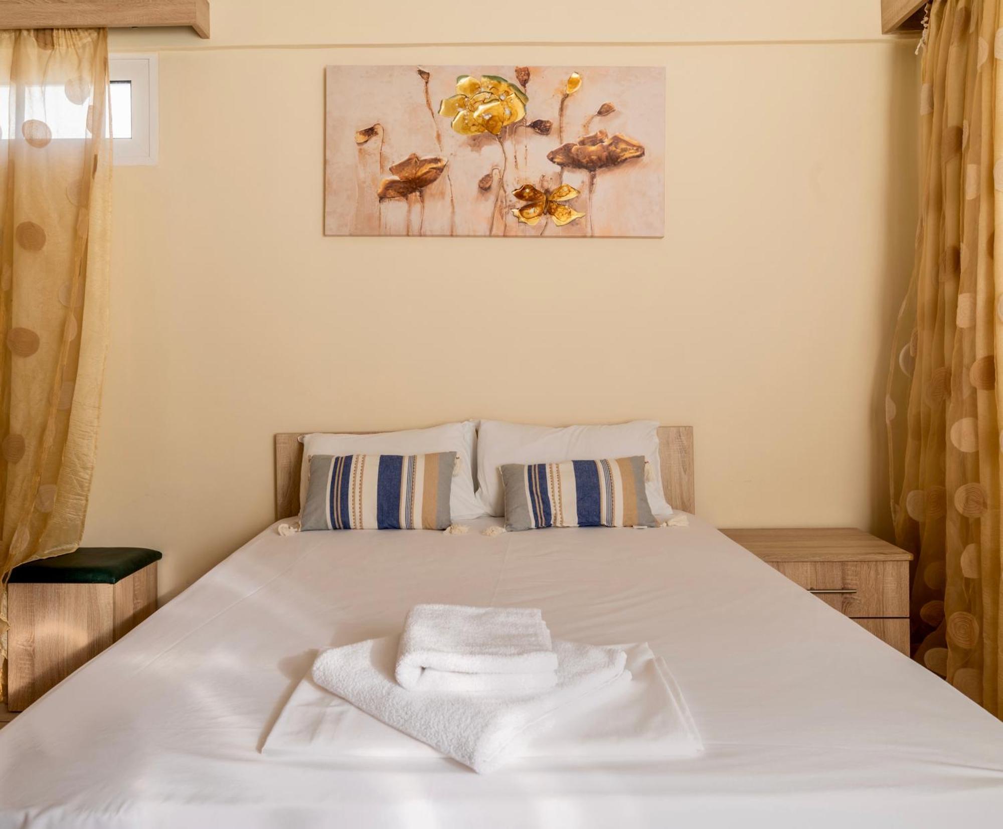 Fontana Luxury Rooms Mytilíni Exterior foto