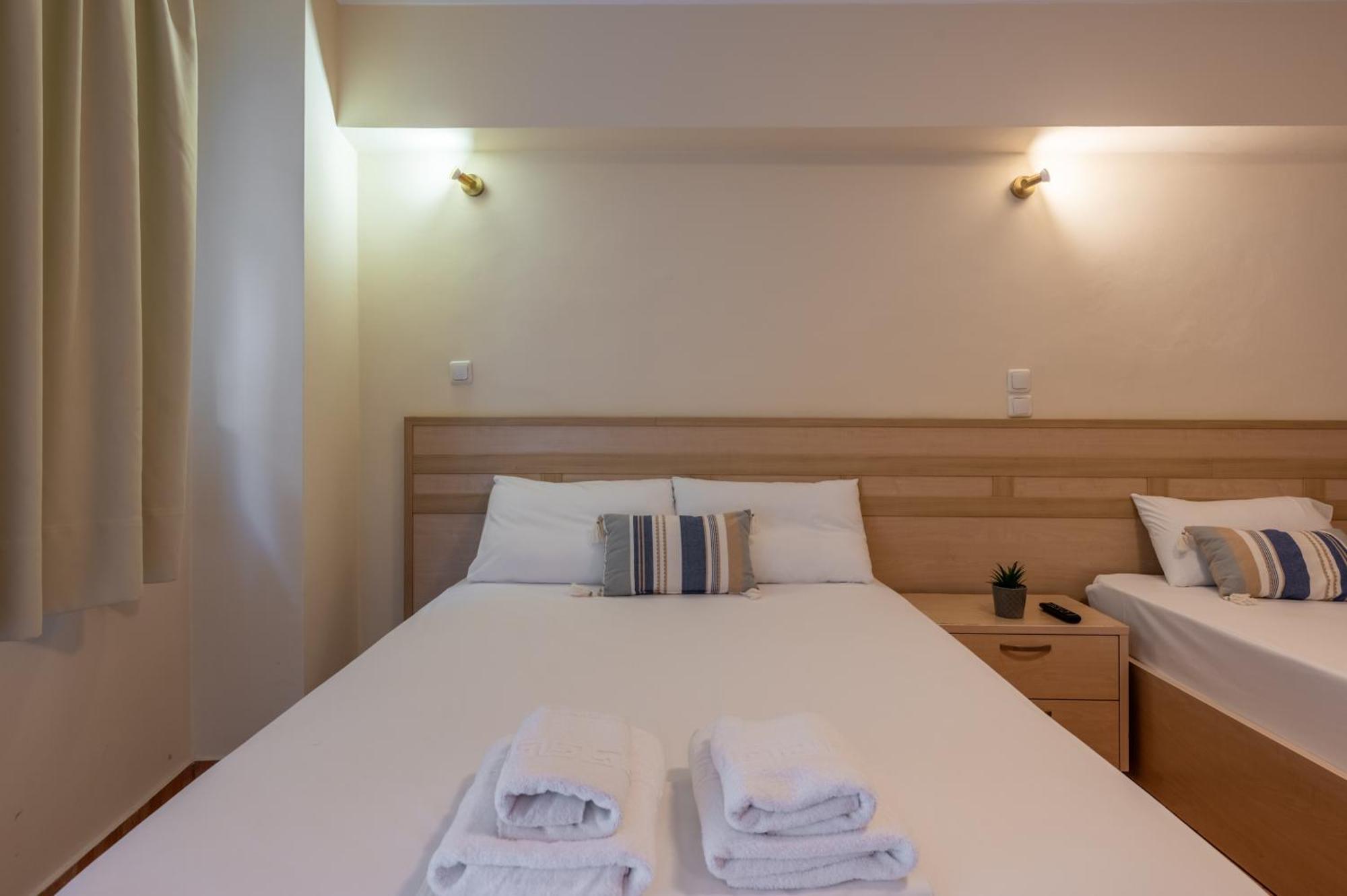 Fontana Luxury Rooms Mytilíni Exterior foto